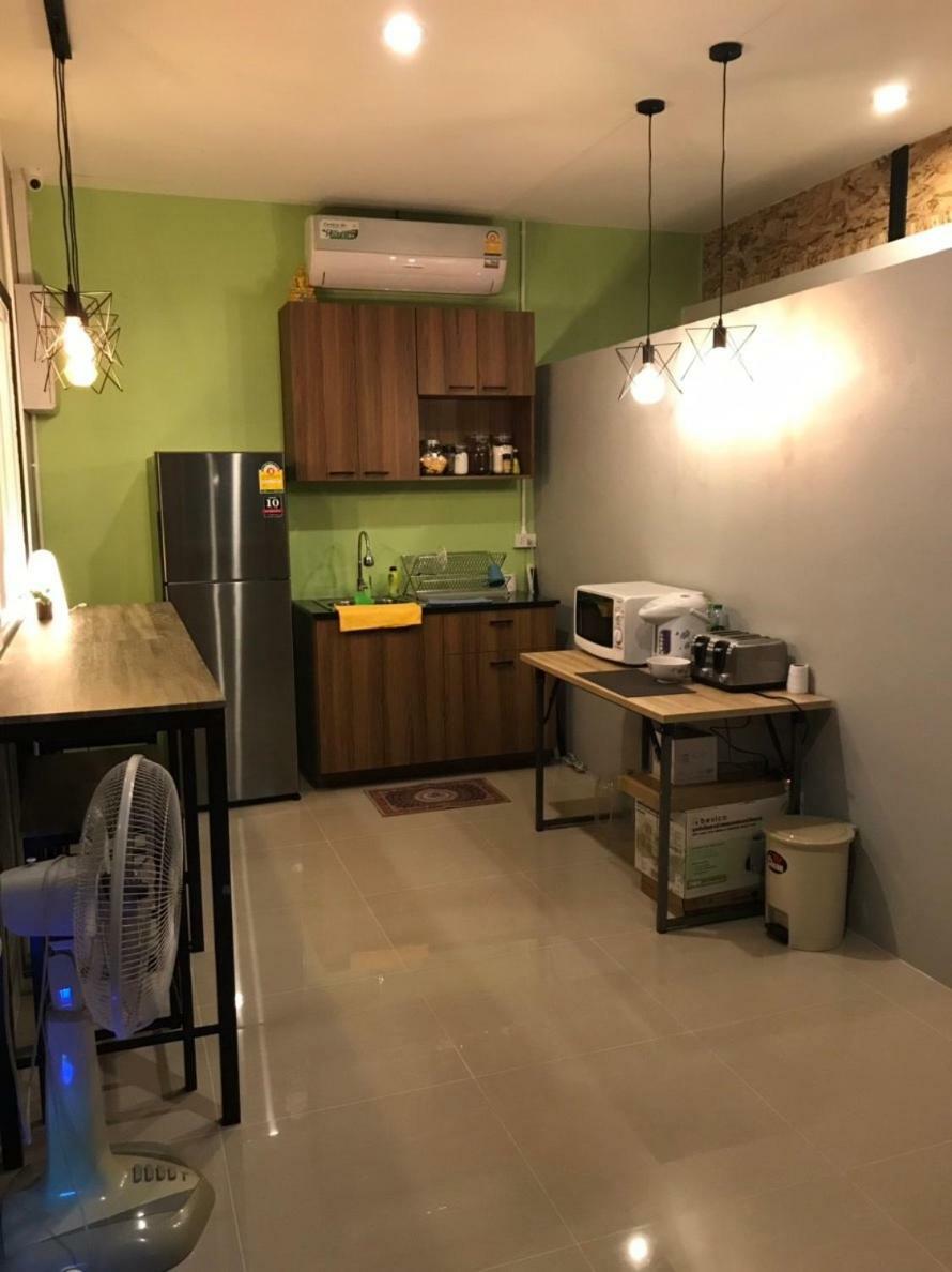 Baan Wararin Hostel Pattaja Kültér fotó